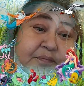 Meet your Posher, Delores